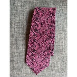 World Wildlife Fund Vintage Men's Zebra-Pattern 100% Silk Tie made in USA 90s